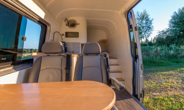 2012-Mercedes-Benz-Sprinter-Van-1020x610.jpg