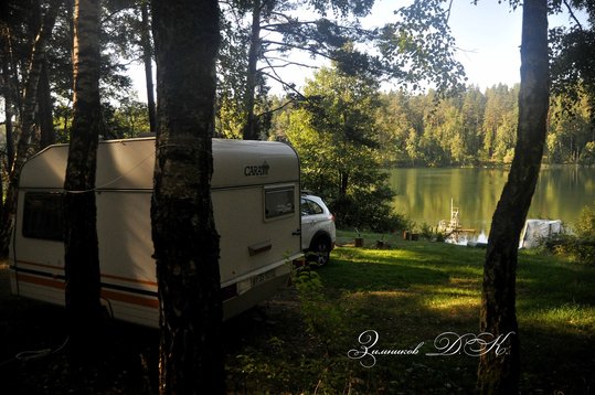 DSC_0653  Озеро Алнис.  Моя  полянка. Мой  кемпер (Литва)  с  авт.jpg